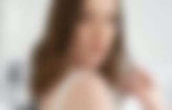 Iris's Profile in Matina on #Dating